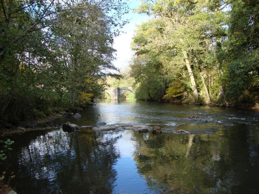 Domaine De La Dame De Lauriere Panzió Solignac Kültér fotó