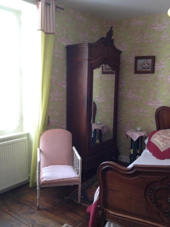 Domaine De La Dame De Lauriere Panzió Solignac Szoba fotó